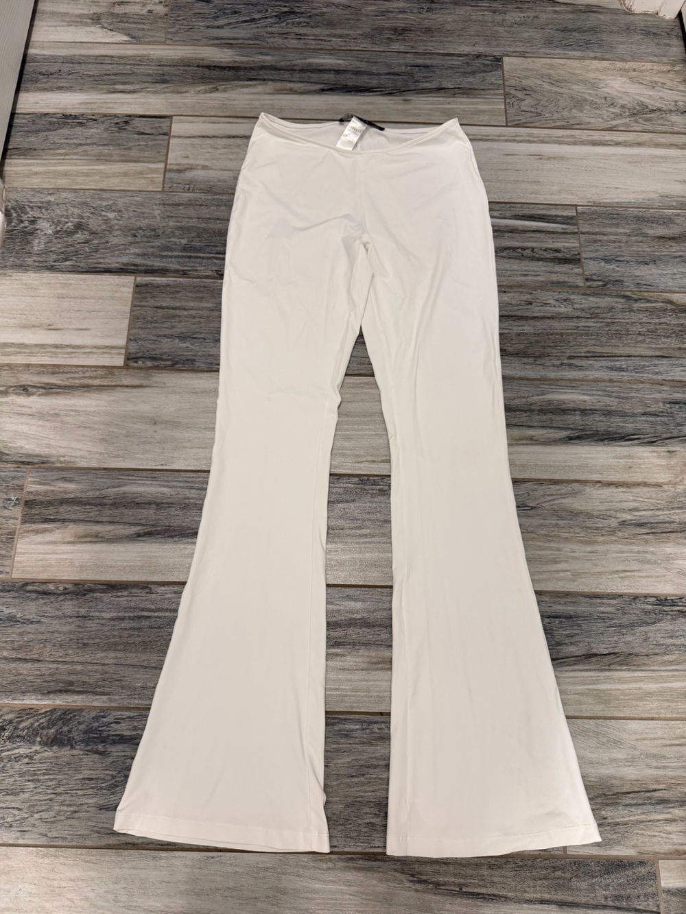 Lioness White Seam-Trim flare pants